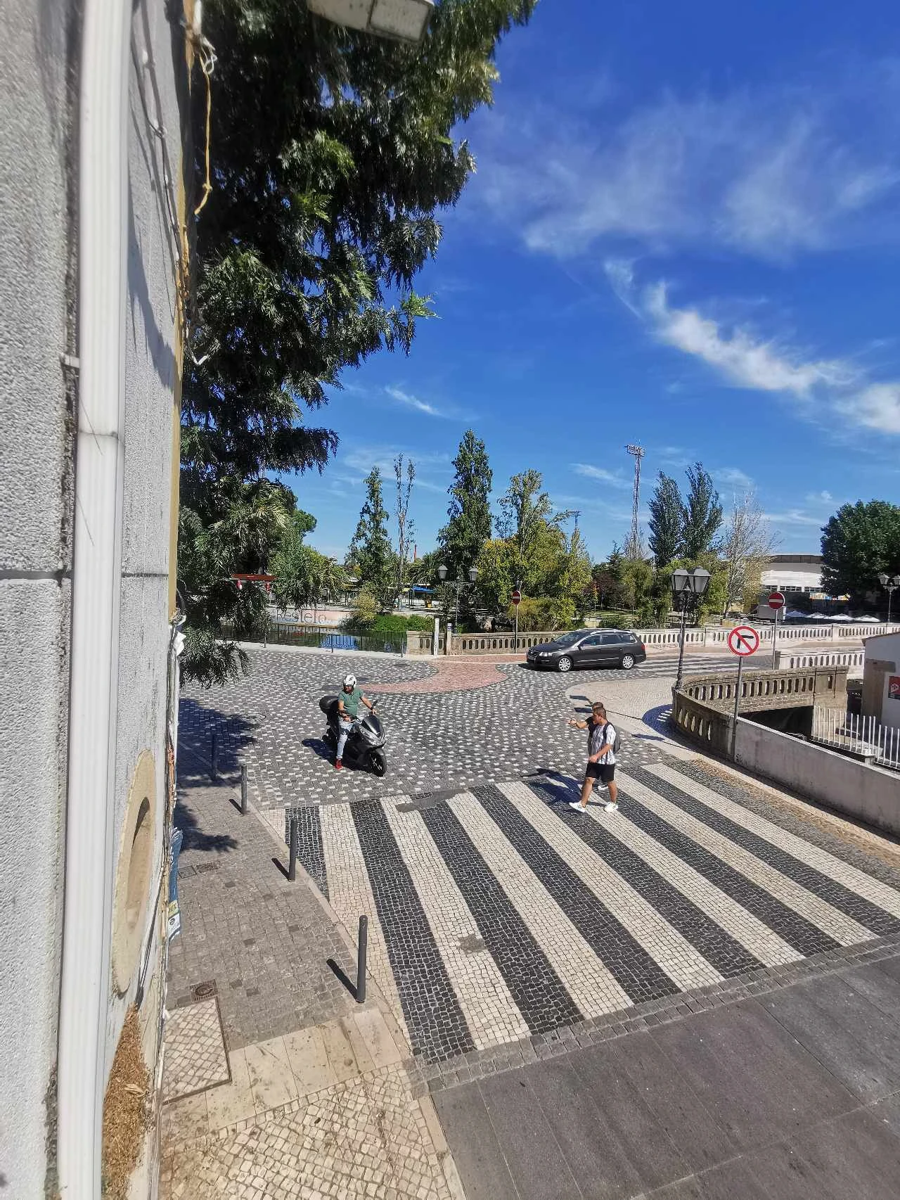 Prédio para Venda em São João Baptista e Santa Maria dos Olivais Foto 4