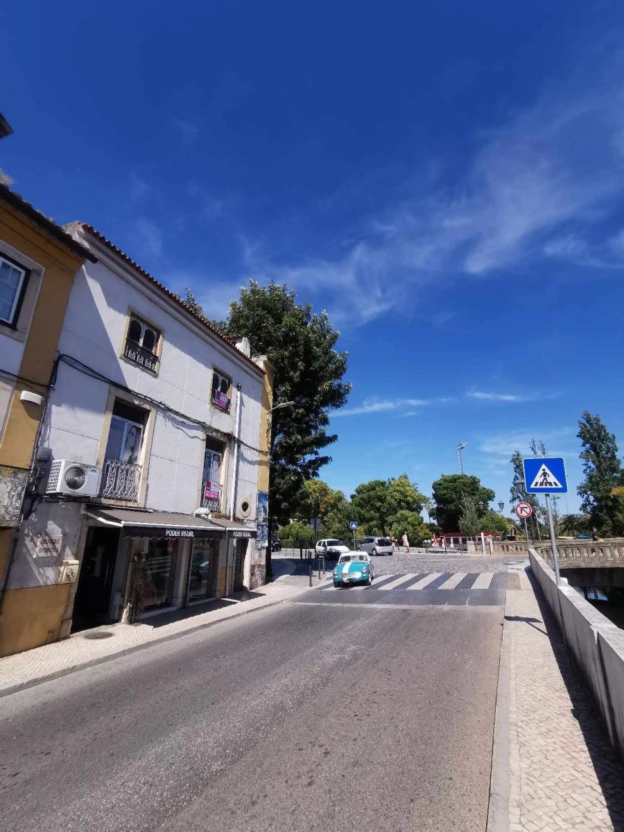 Prédio para Venda em São João Baptista e Santa Maria dos Olivais Foto 3