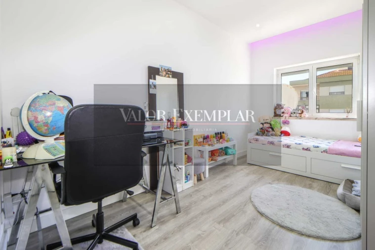 Apartamento T3 para Venda em Amora Foto 16