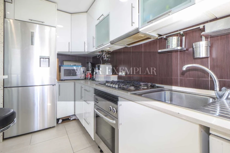 Apartamento T3 para Venda em Amora Foto 2