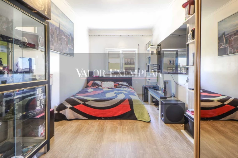 Apartamento T3 para Venda em Amora Foto 11