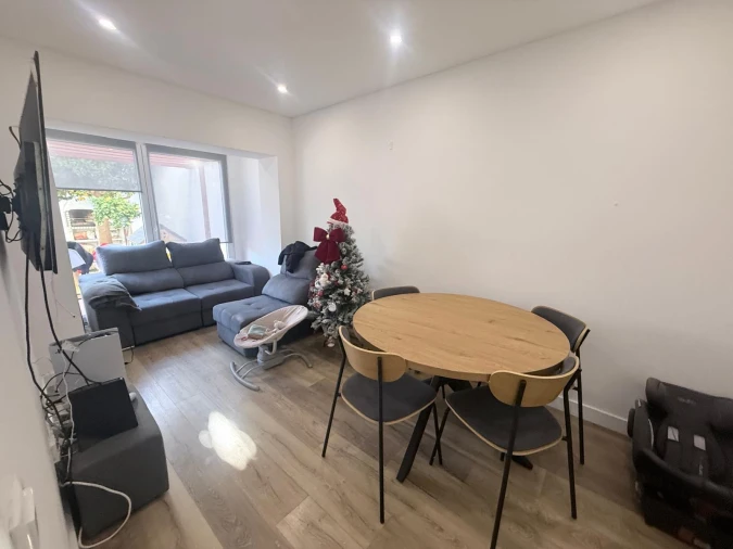 Apartamento T2 para Venda em Almada, Cova da Piedade, Pragal e Cacilhas Foto 15