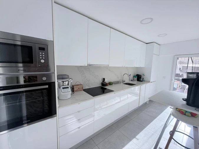 Apartamento T2 para Venda em Almada, Cova da Piedade, Pragal e Cacilhas Foto 1