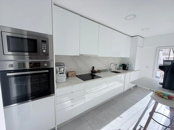 Apartamento T2 para Venda em Almada, Cova da Piedade, Pragal e Cacilhas Foto 4