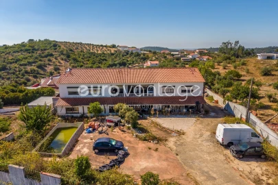 Moradia T8 para Venda em Arrabal