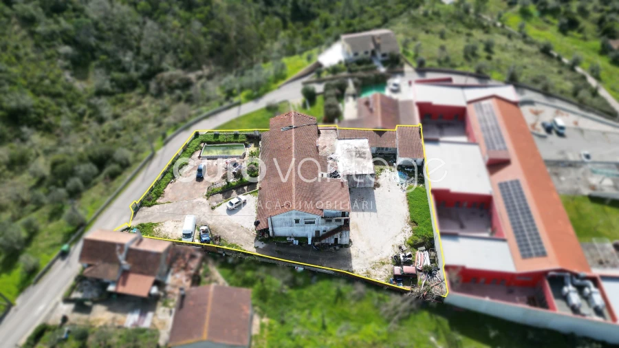 Moradia T8 para Venda em Arrabal Foto 5