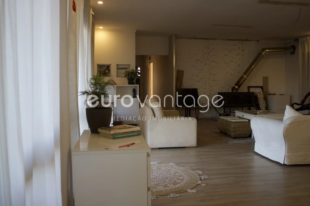 Moradia T6 para Venda em Arrabal Foto 16