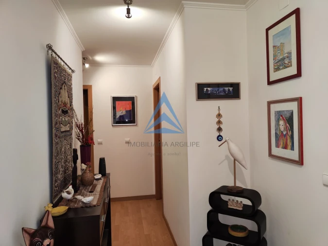 Apartamento T2 para Venda em Alhadas Foto 5