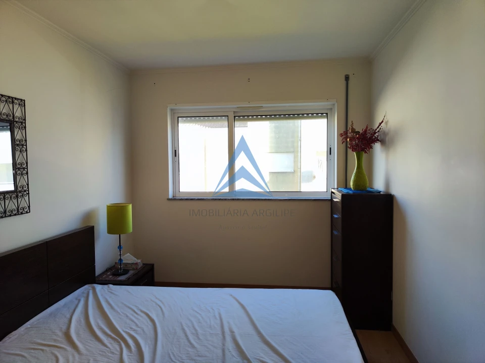 Apartamento T2 para Venda em Alhadas Foto 9