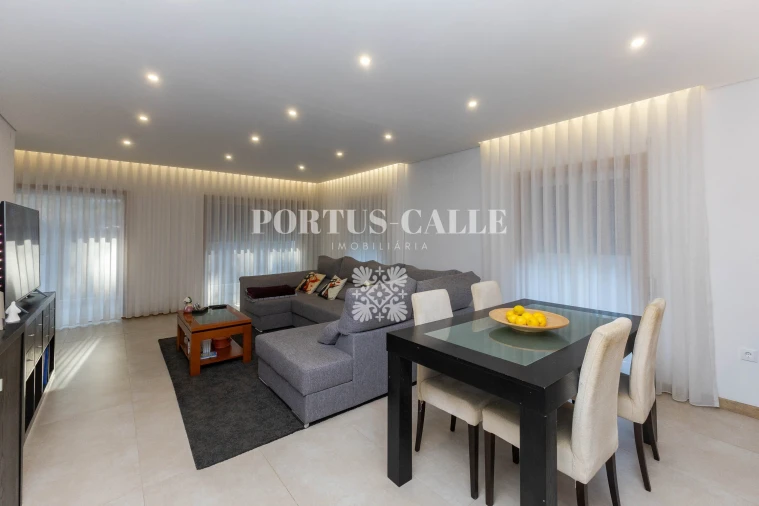 Moradia T3 para Venda em Paredes Foto 4