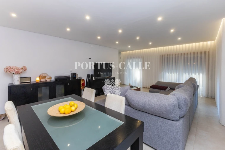 Moradia T3 para Venda em Paredes Foto 5