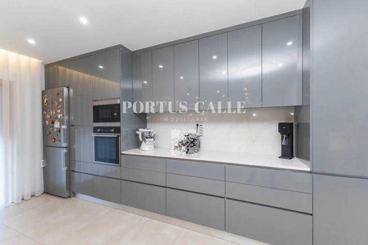 Moradia T3 para Venda em Paredes Foto 7