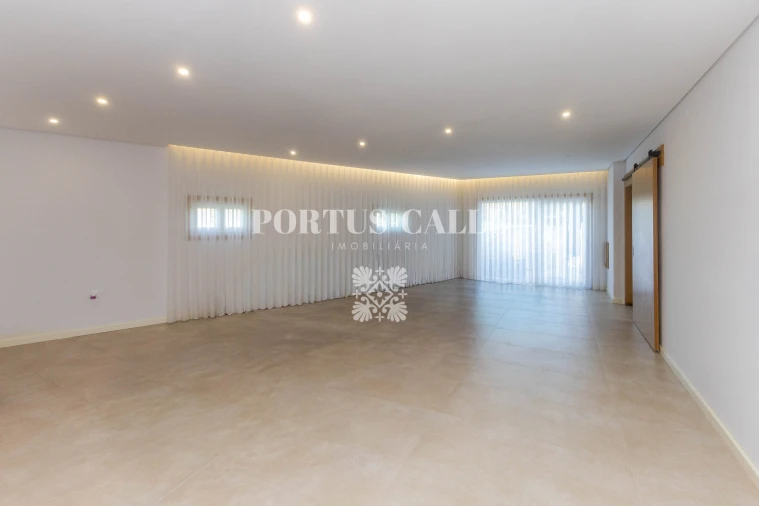 Moradia T3 para Venda em Paredes Foto 11