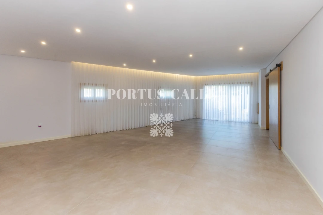 Moradia T3 para Venda em Paredes Foto 11