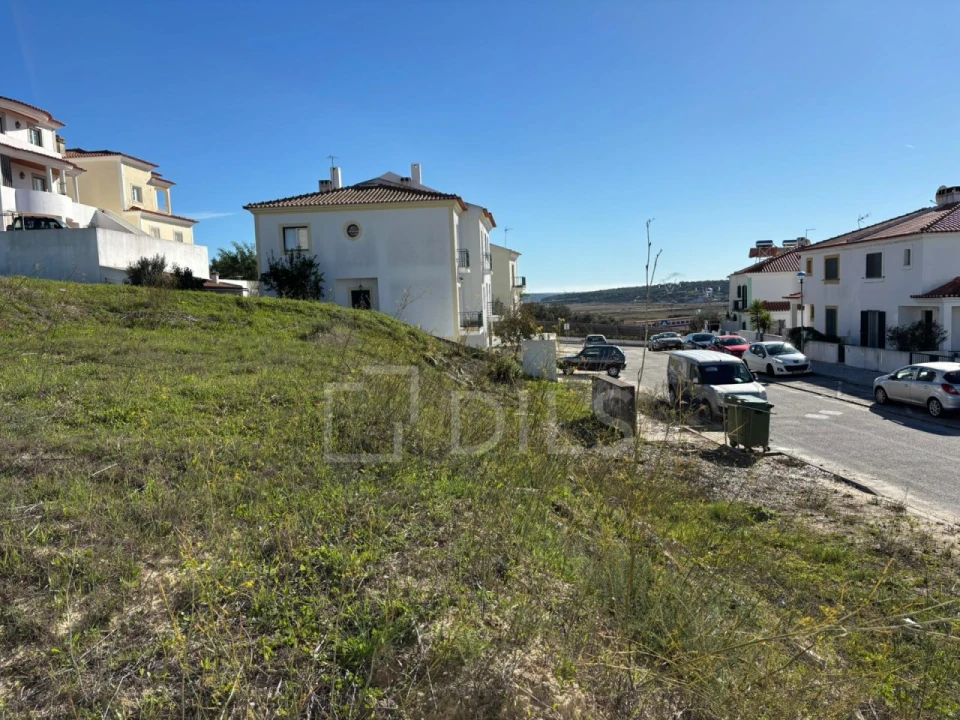 Terreno para Venda em Santa Maria do Castelo e Santiago e Santa Susana Foto 2