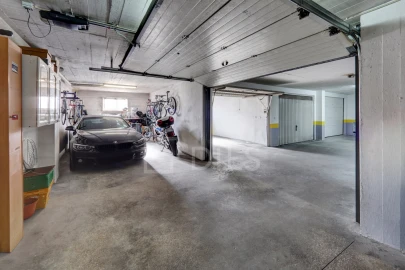 Apartamento T5 para Venda em Carcavelos e Parede