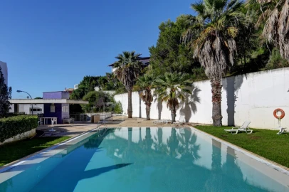 Apartamento T5 para Venda em Carcavelos e Parede