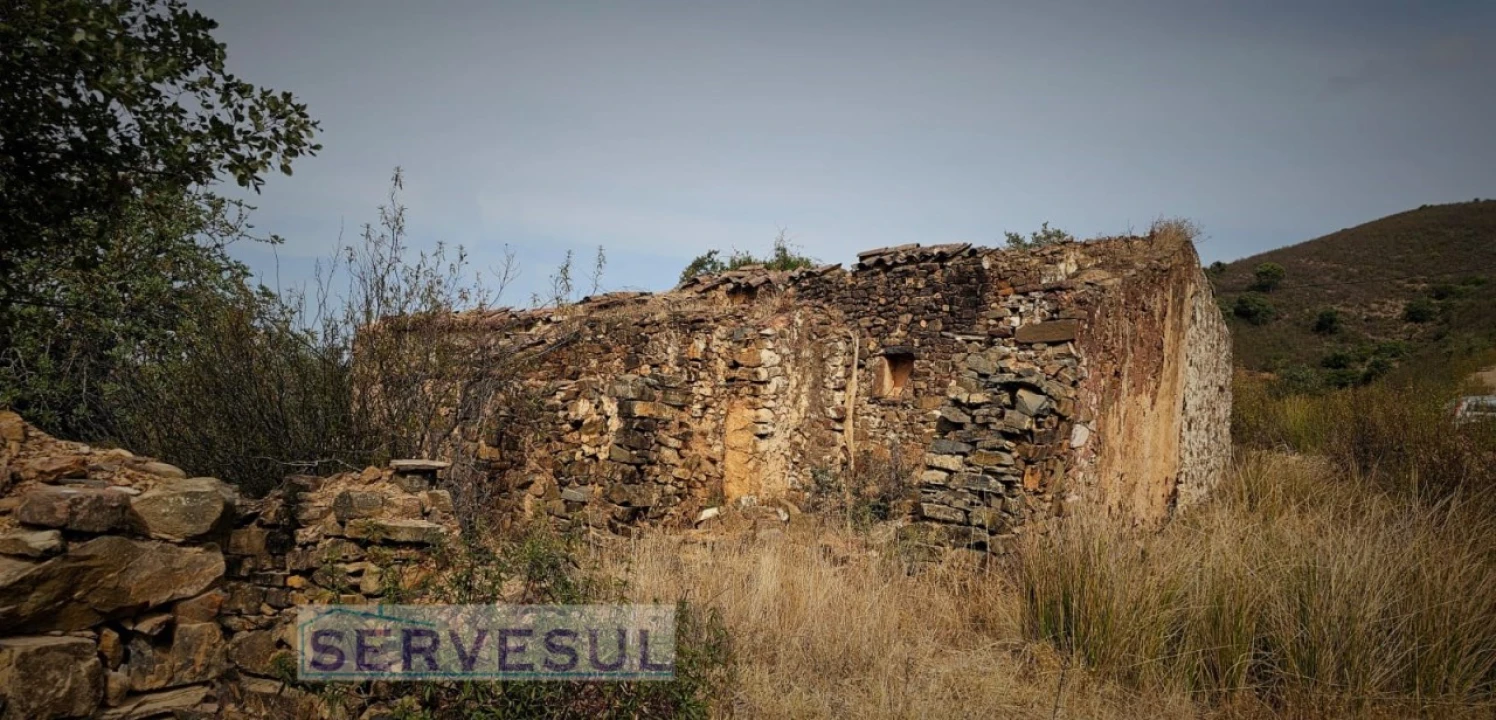 Moradia para Venda em São Bartolomeu de Messines Foto 1