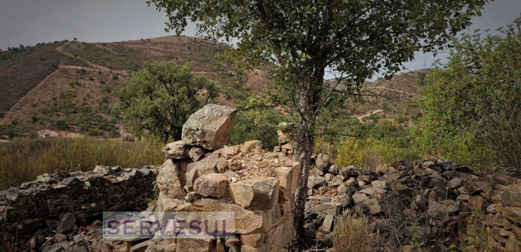 Moradia para Venda em São Bartolomeu de Messines Foto 2