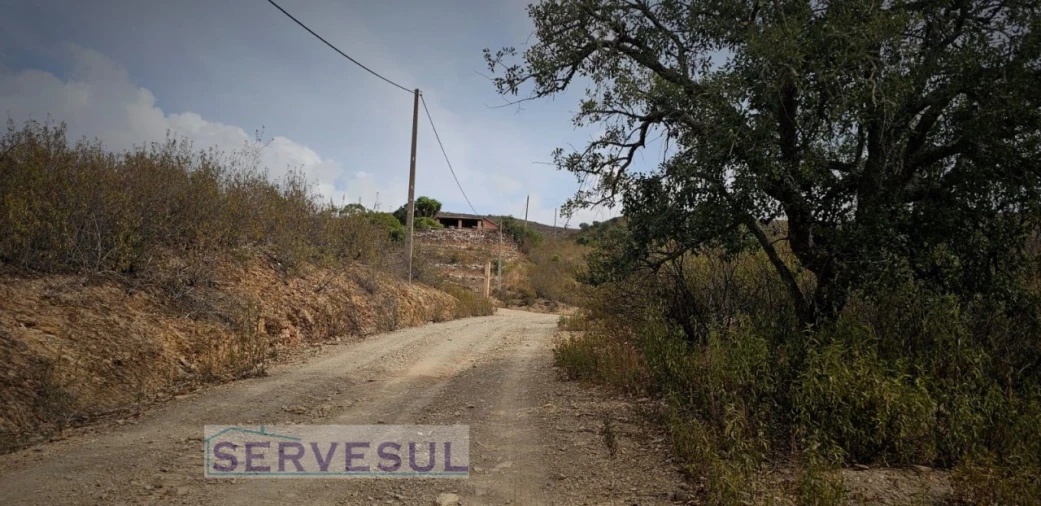 Moradia para Venda em São Bartolomeu de Messines Foto 4
