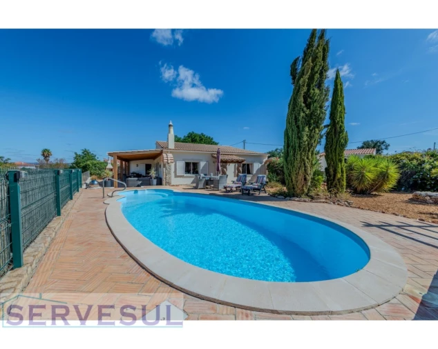 Moradia T2 para Venda em Alcantarilha e Pêra