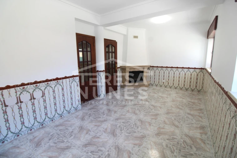 Apartamento T1 para Venda em Quinta do Conde Foto 6
