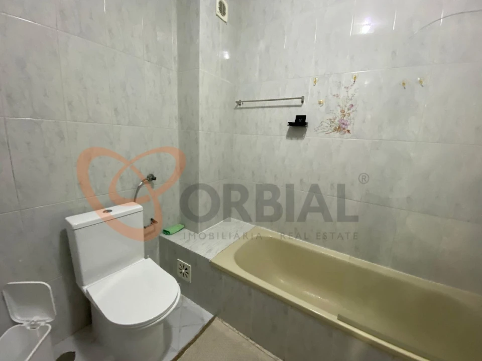 Apartamento T1 para Venda em Albufeira e Olhos de Água Foto 10