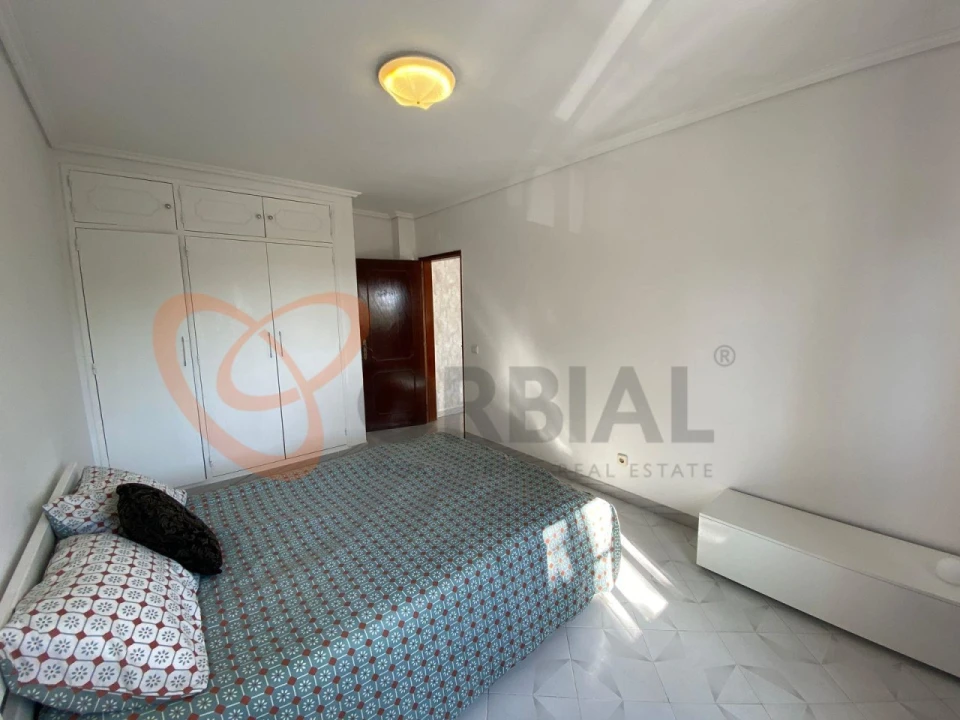 Apartamento T1 para Venda em Albufeira e Olhos de Água Foto 7
