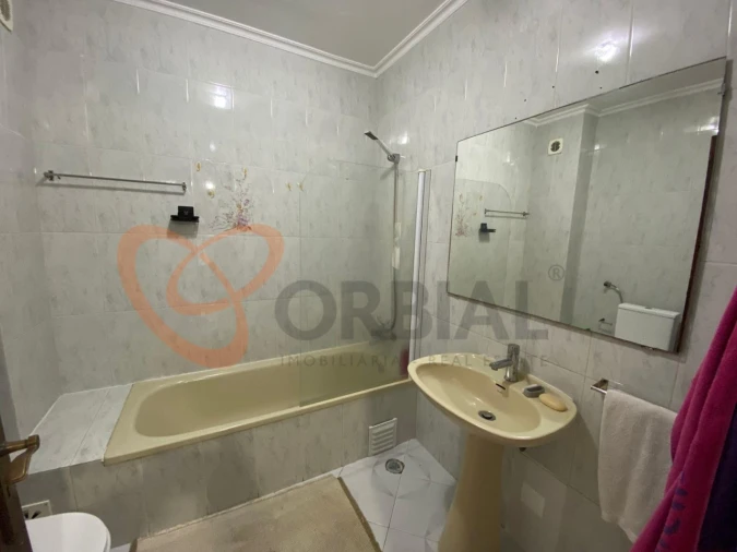 Apartamento T1 para Venda em Albufeira e Olhos de Água Foto 9