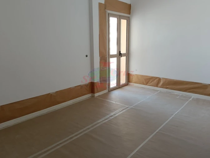 Apartamento T4 para Venda em Santo Antonio dos Olivais Foto 11