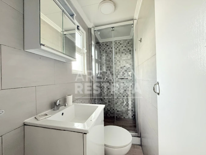 Moradia T2 para Venda em Fernao Ferro Foto 3