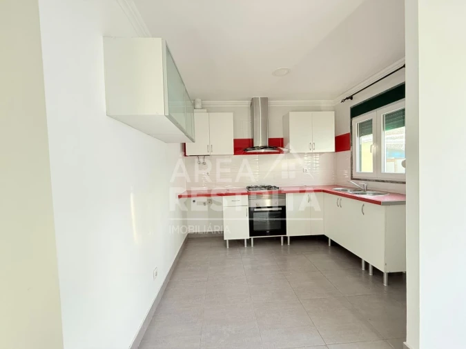 Moradia T2 para Venda em Fernao Ferro Foto 13