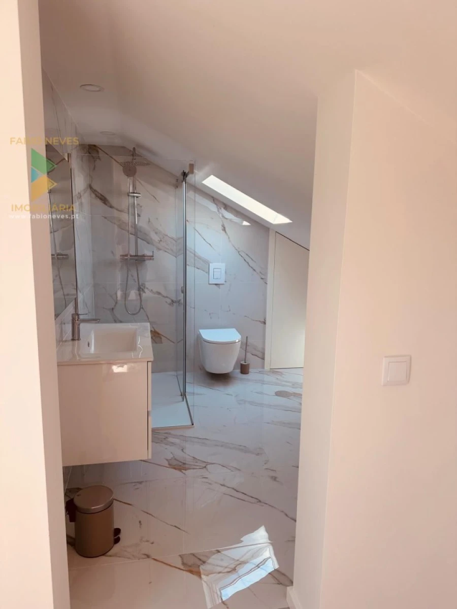 Moradia T3 para Venda em Fontão Foto 25