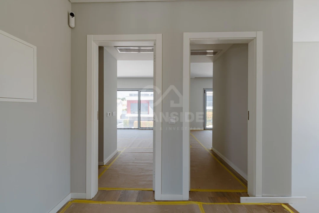 Moradia T4 para Venda em Carcavelos e Parede Foto 9