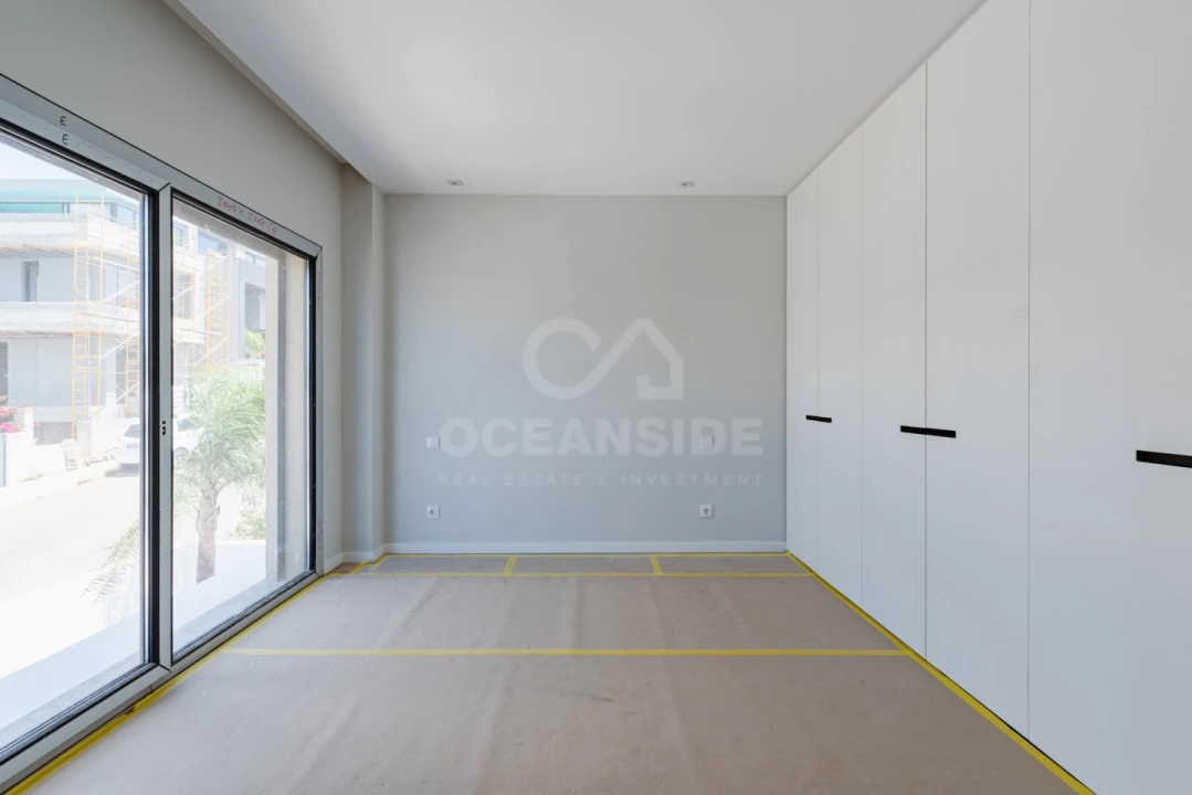Moradia T4 para Venda em Carcavelos e Parede Foto 25