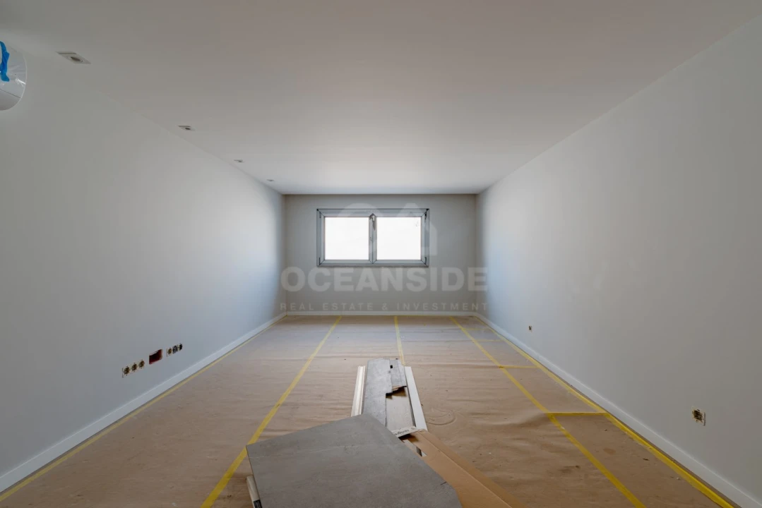 Moradia T4 para Venda em Carcavelos e Parede Foto 32