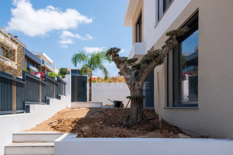 Moradia T4 para Venda em Carcavelos e Parede Foto 41