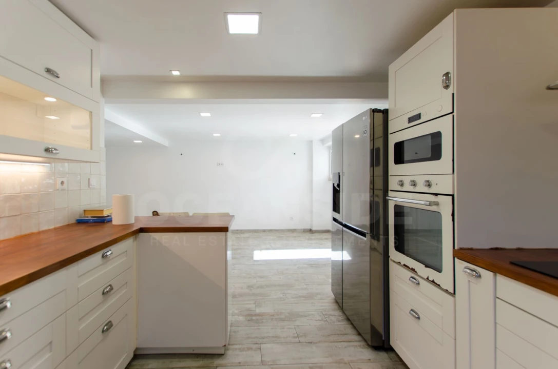 Moradia T4 para Venda em Barcarena Foto 17