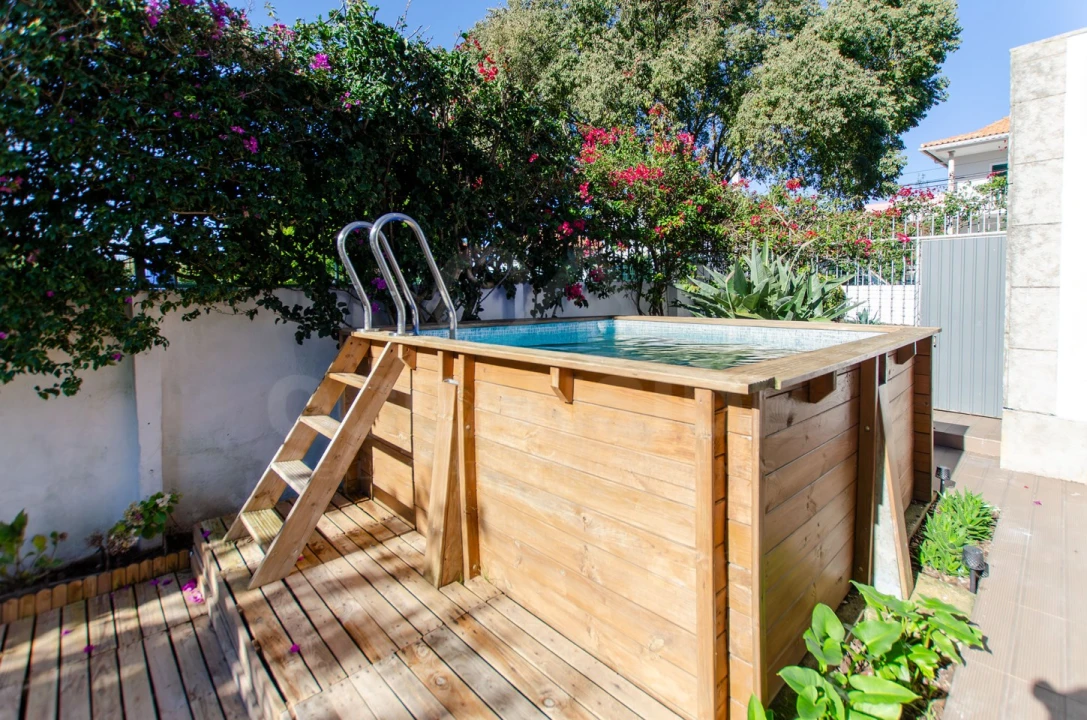 Moradia T4 para Venda em Barcarena Foto 42