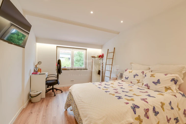 Moradia T4 para Venda em Carcavelos e Parede Foto 40