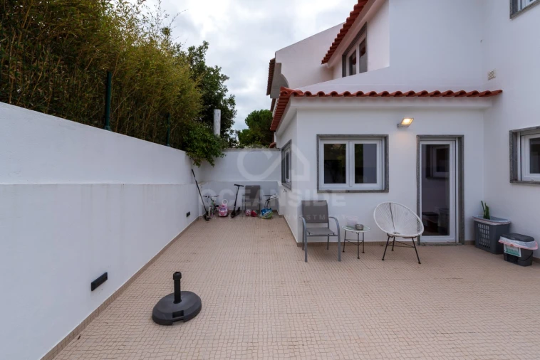 Moradia T4 para Venda em Carcavelos e Parede Foto 52