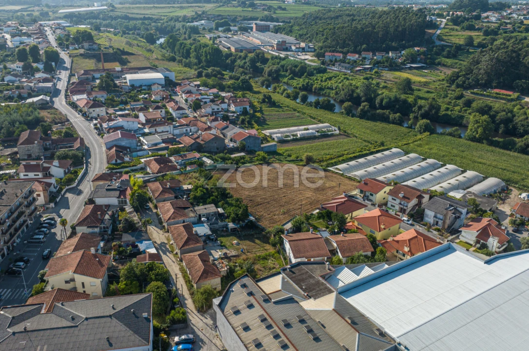 Terreno para Venda em Santo Tirso, Couto (Santa Cristina e São Miguel) e Burgães Foto 11