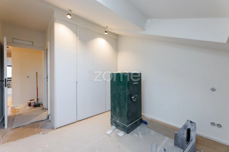 Apartamento T2 para Arrendamento em Braga (São José de São Lázaro e São João do Souto) Foto 9