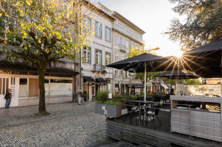 Apartamento T2 para Arrendamento em Braga (São José de São Lázaro e São João do Souto) Foto 11