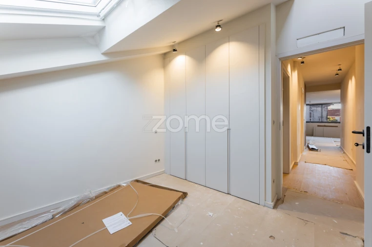 Apartamento T2 para Arrendamento em Braga (São José de São Lázaro e São João do Souto) Foto 6