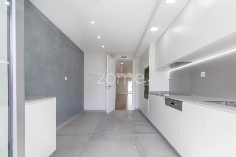 Apartamento T2 para Arrendamento em Carcavelos e Parede Foto 8