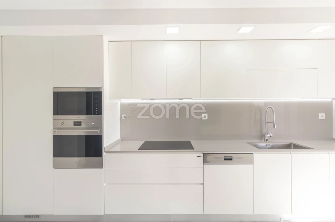 Apartamento T2 para Arrendamento em Carcavelos e Parede Foto 7