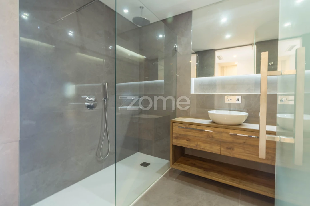 Apartamento T2 para Arrendamento em Carcavelos e Parede Foto 19