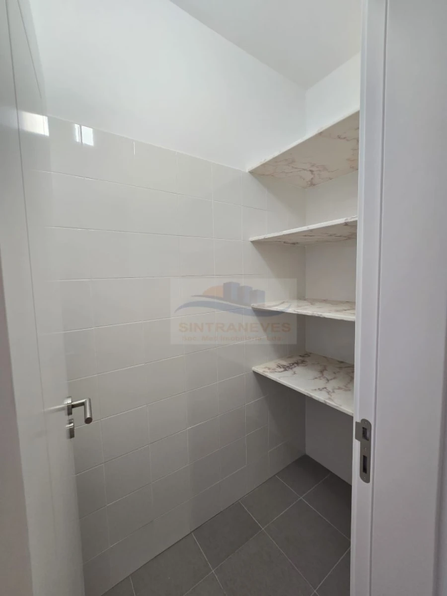 Apartamento T3 para Venda em Mina de Água Foto 8