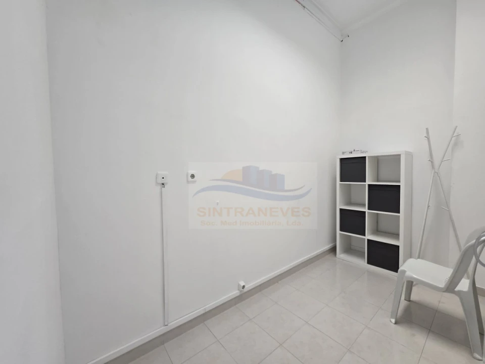 Negócio para Arrendamento em Mina de Água Foto 13